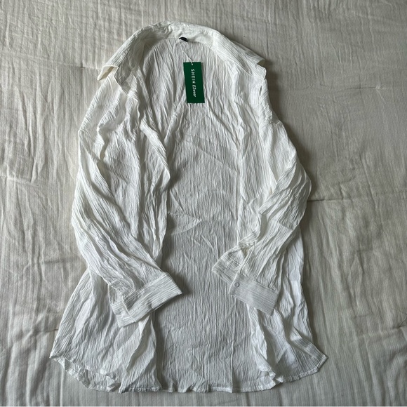 SOLD: SHEIN EZWear White Button Up Shirt - Picture 2 of 3